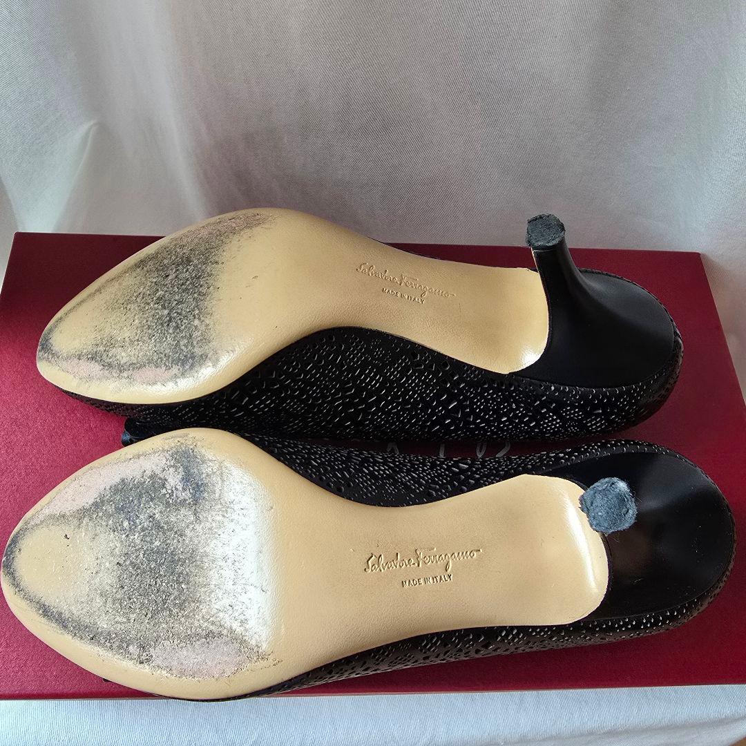 フェラガモ　CARLA LC 7cm　レース　ハイヒール　1日使用