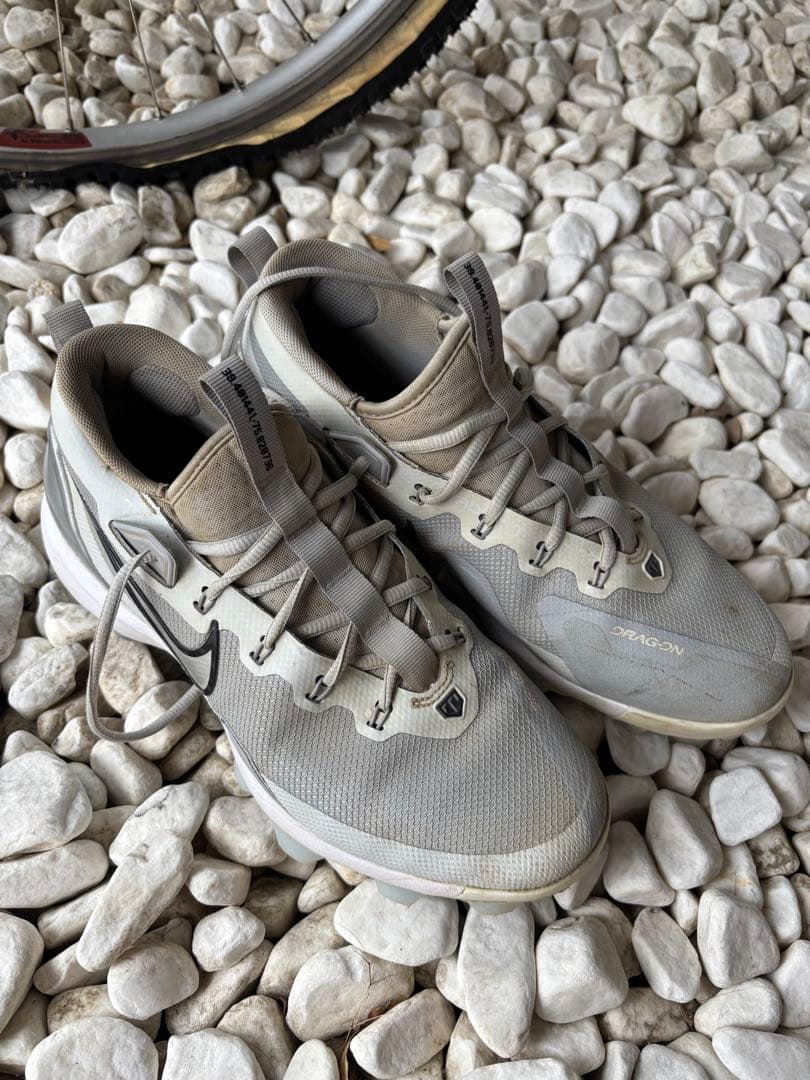 ナイキ フォース ズーム トラウト9 エリート MCS ポイントスパイク グレー