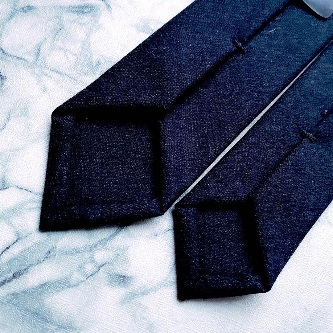 ✨未使用✨トムブラウン　ソリッド　人気のトリコロールカラー　ネクタイ