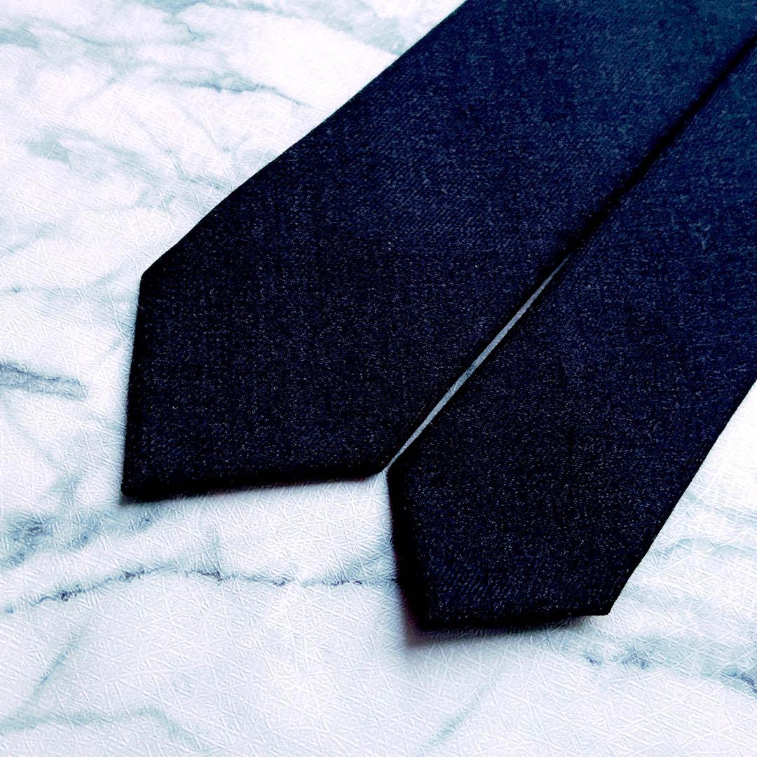 ✨未使用✨トムブラウン　ソリッド　人気のトリコロールカラー　ネクタイ