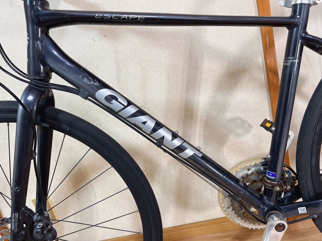 GIANT ESCAPE DISC クロスバイク　ジャイアント
