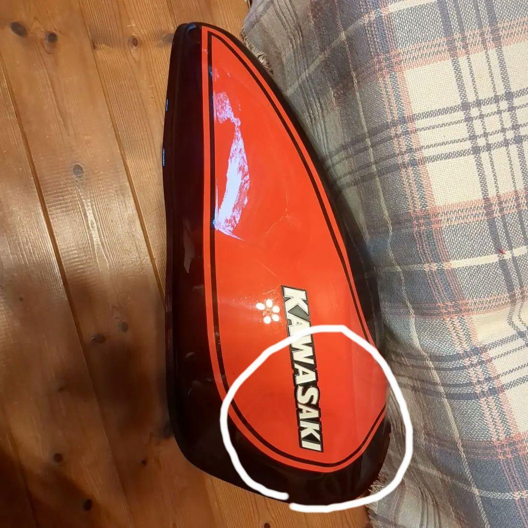 ゼファーΧ400　純正タンク　美品