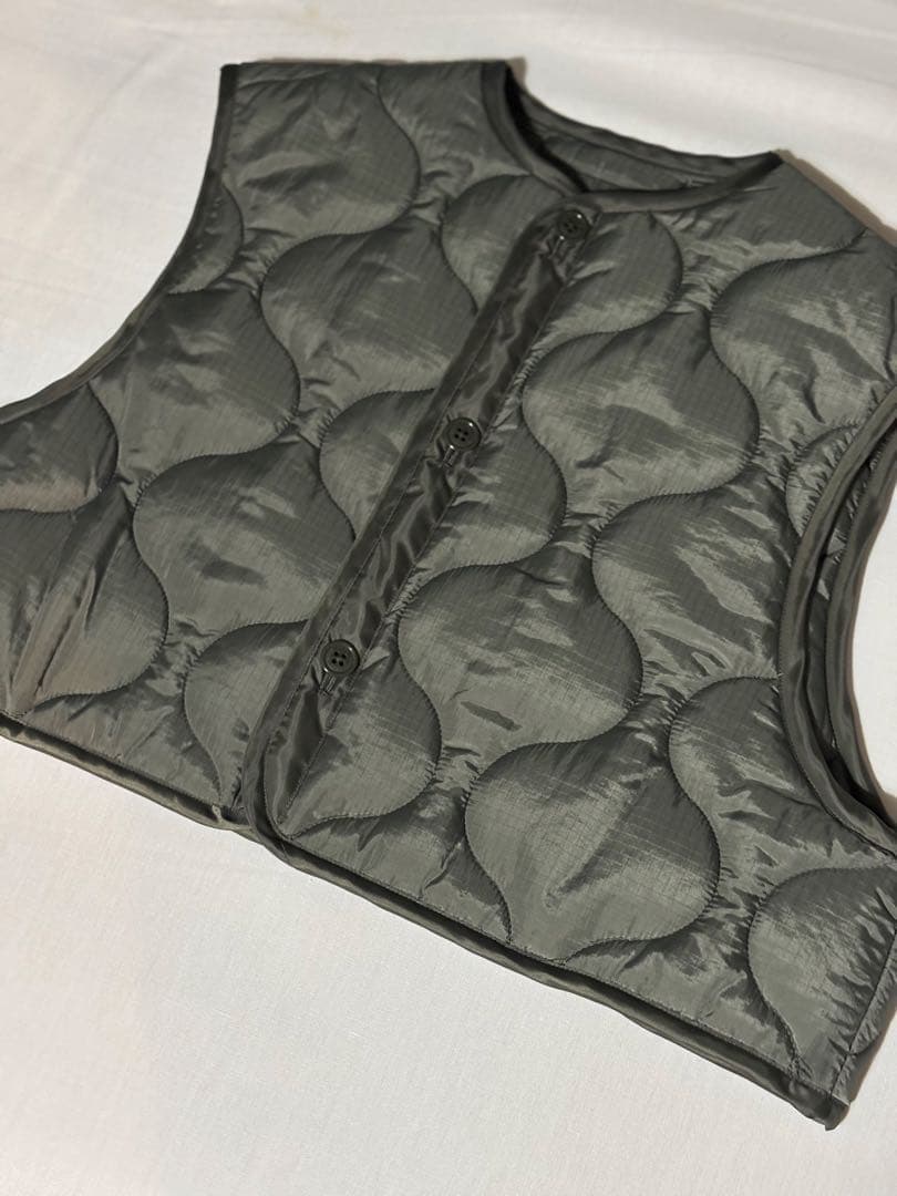 HYKE ショート丈ベスト