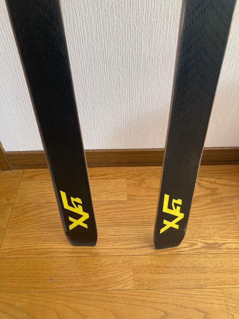 SALOMON スキーセット（ストック・スキー靴付き）