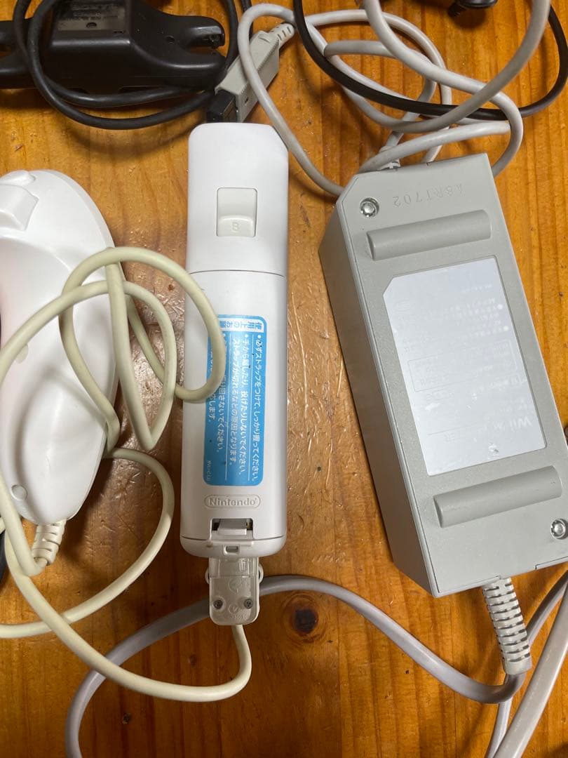 た*K様 ニンテンドー詰め合わせゲーム機ソフトコントローラWii ゲームボーイD