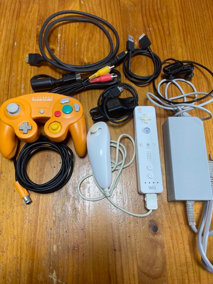 た*K様 ニンテンドー詰め合わせゲーム機ソフトコントローラWii ゲームボーイD