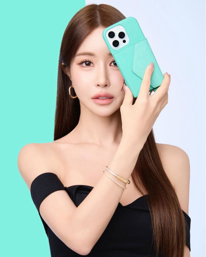 K『新品未使用』iPhone15proケースのみ★鈴木亜美さん