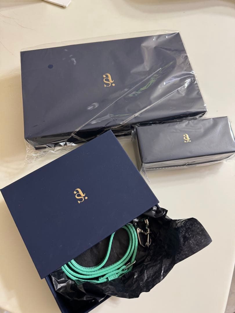 K『新品未使用』iPhone15proケースのみ★鈴木亜美さん