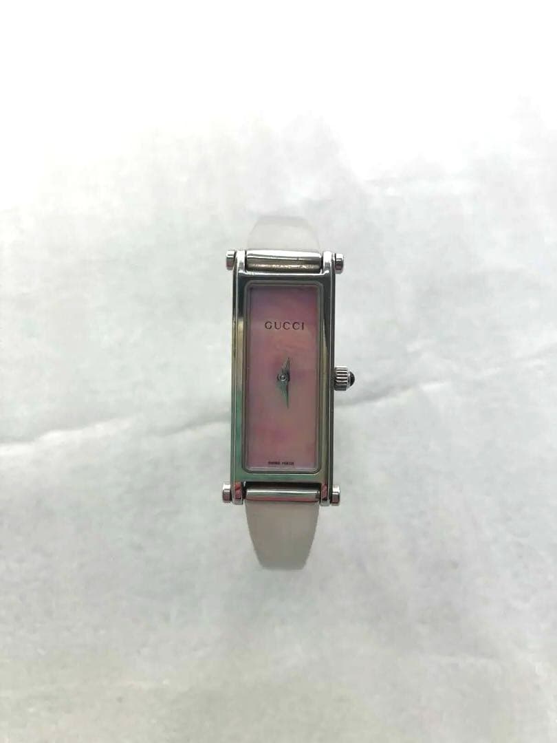 ⭐️GUCCI グッチ 時計 1500L ピンクシェル バングル