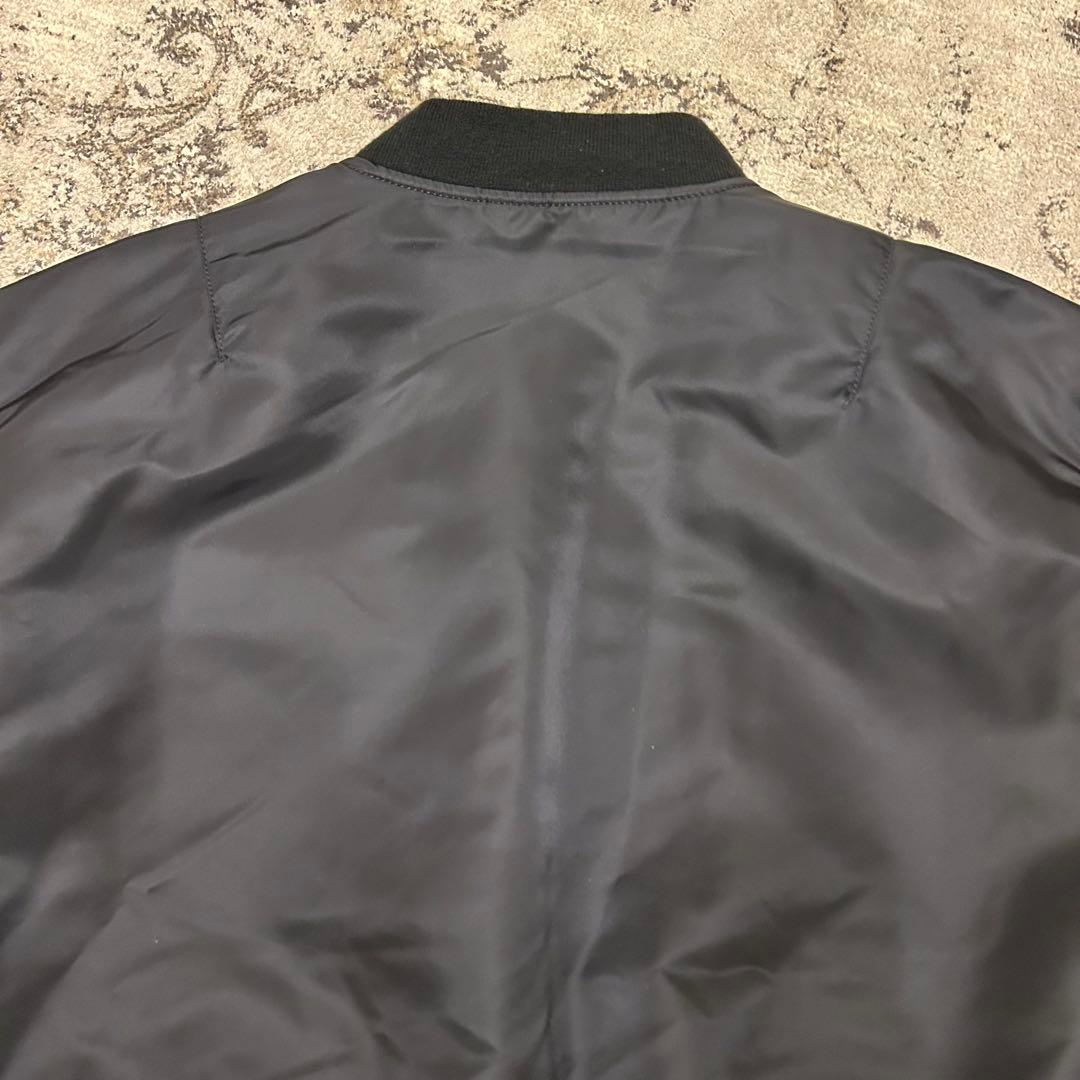 アルファインダストリーズ　フライトジャケット　　MA-1　戦闘機　ブラック　L