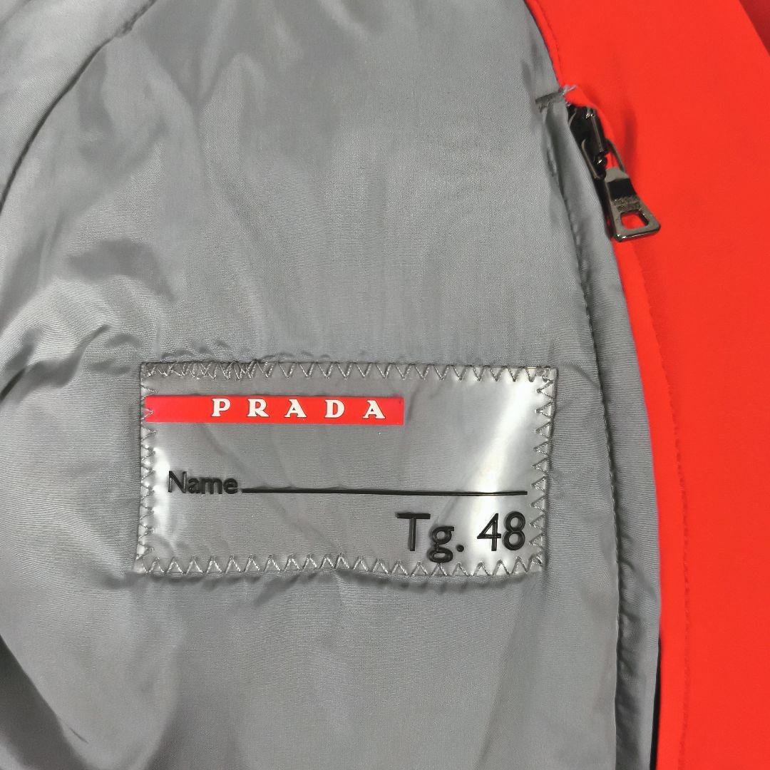 プラダ　スキージャケット　GORE-TEX　超暖か　脇にベンチレーション