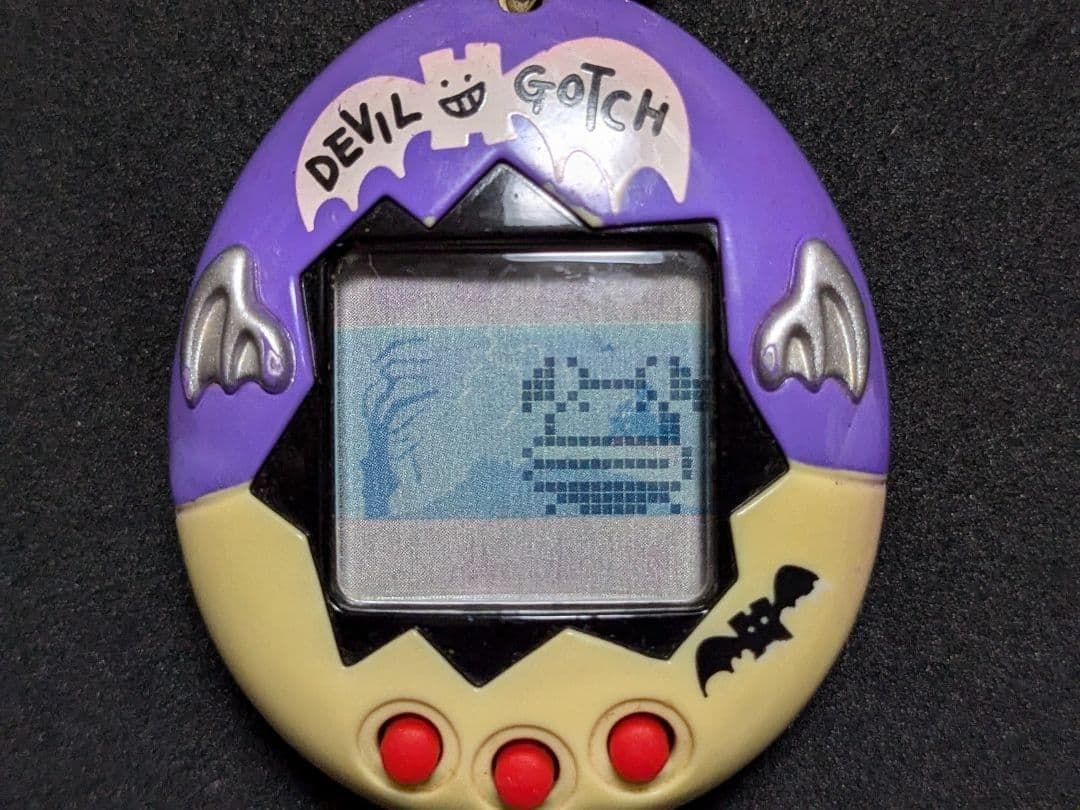 【動作確認済】デビルっちのたまごっち　パープルホワイト　日焼けあり　SHB69