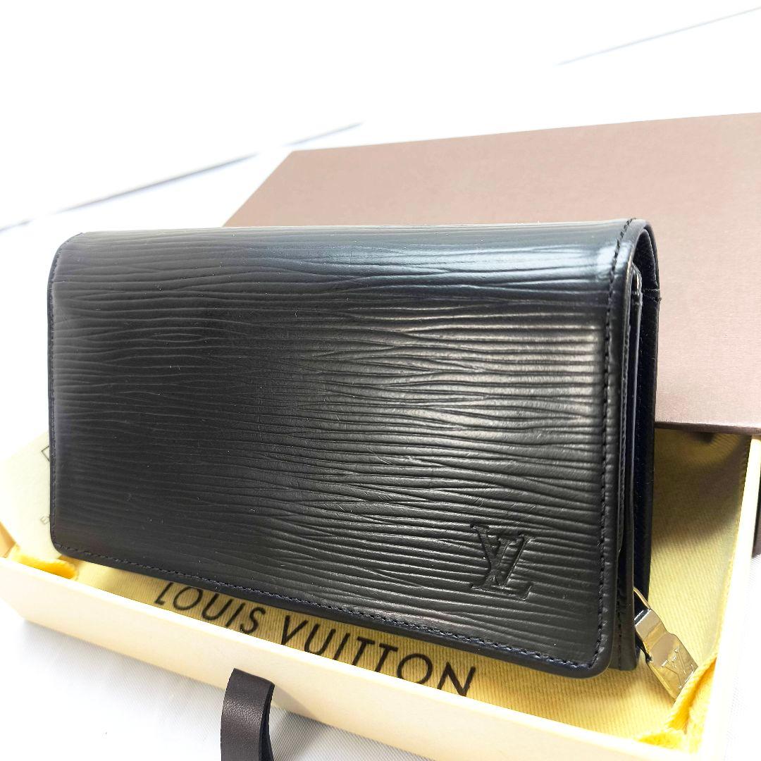 美品 ルイヴィトン エピ ポルトフォイユ トレゾール 　二つ折り財布