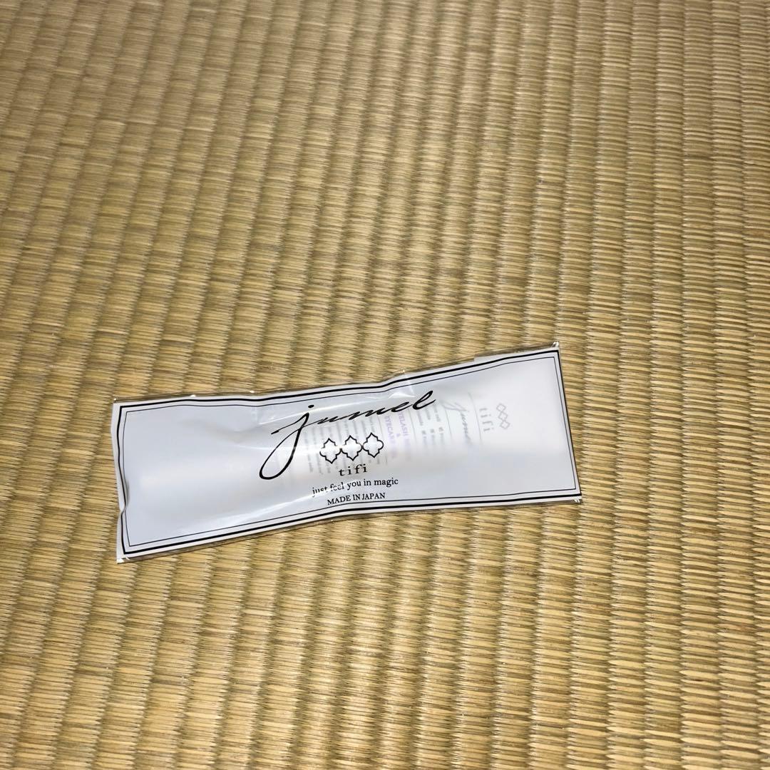 Jumel(ジュメル) まつ毛美容液3本　30g 新品未使用　りんか
