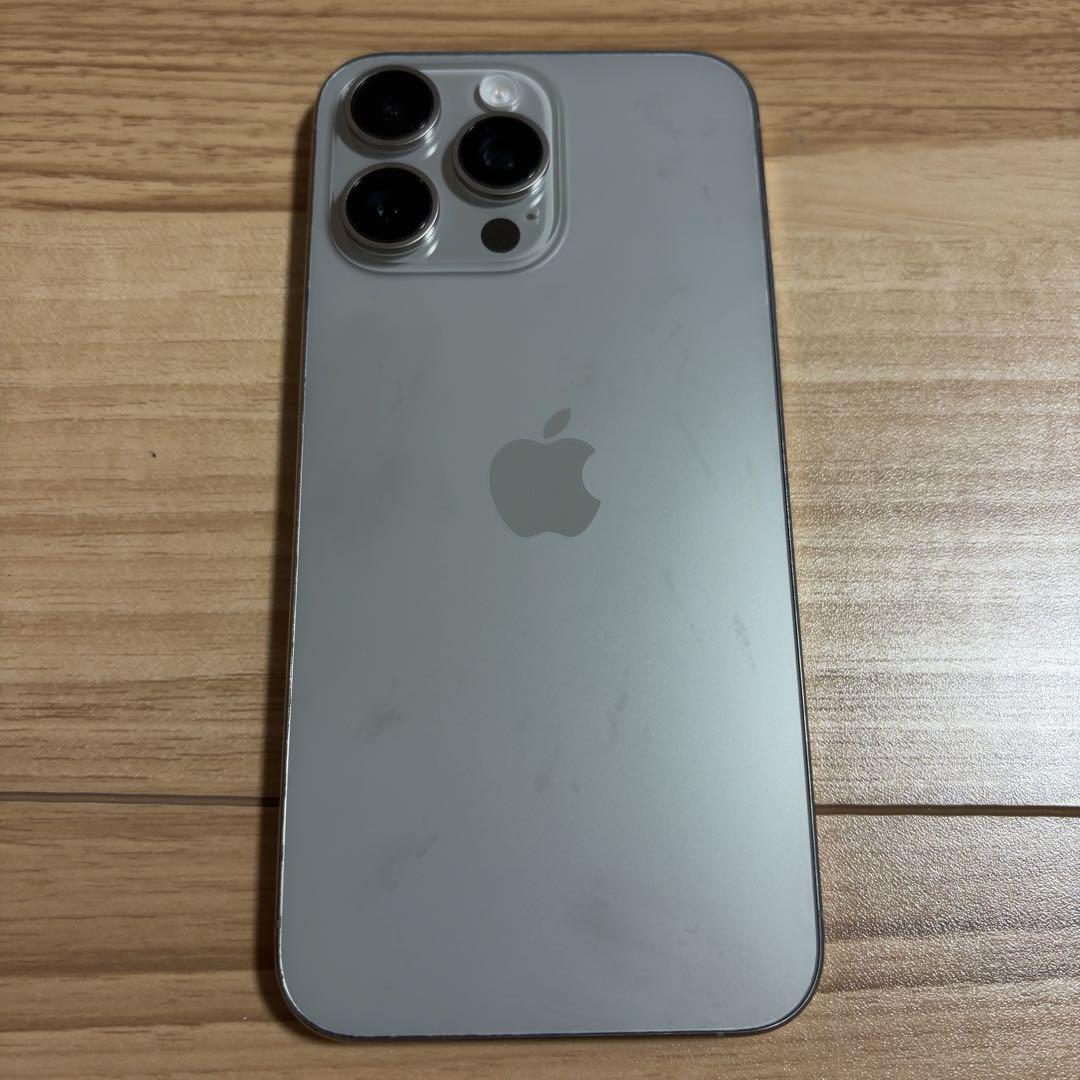 バッテリー100% iPhone15 Pro Max 256GB ナチュラル