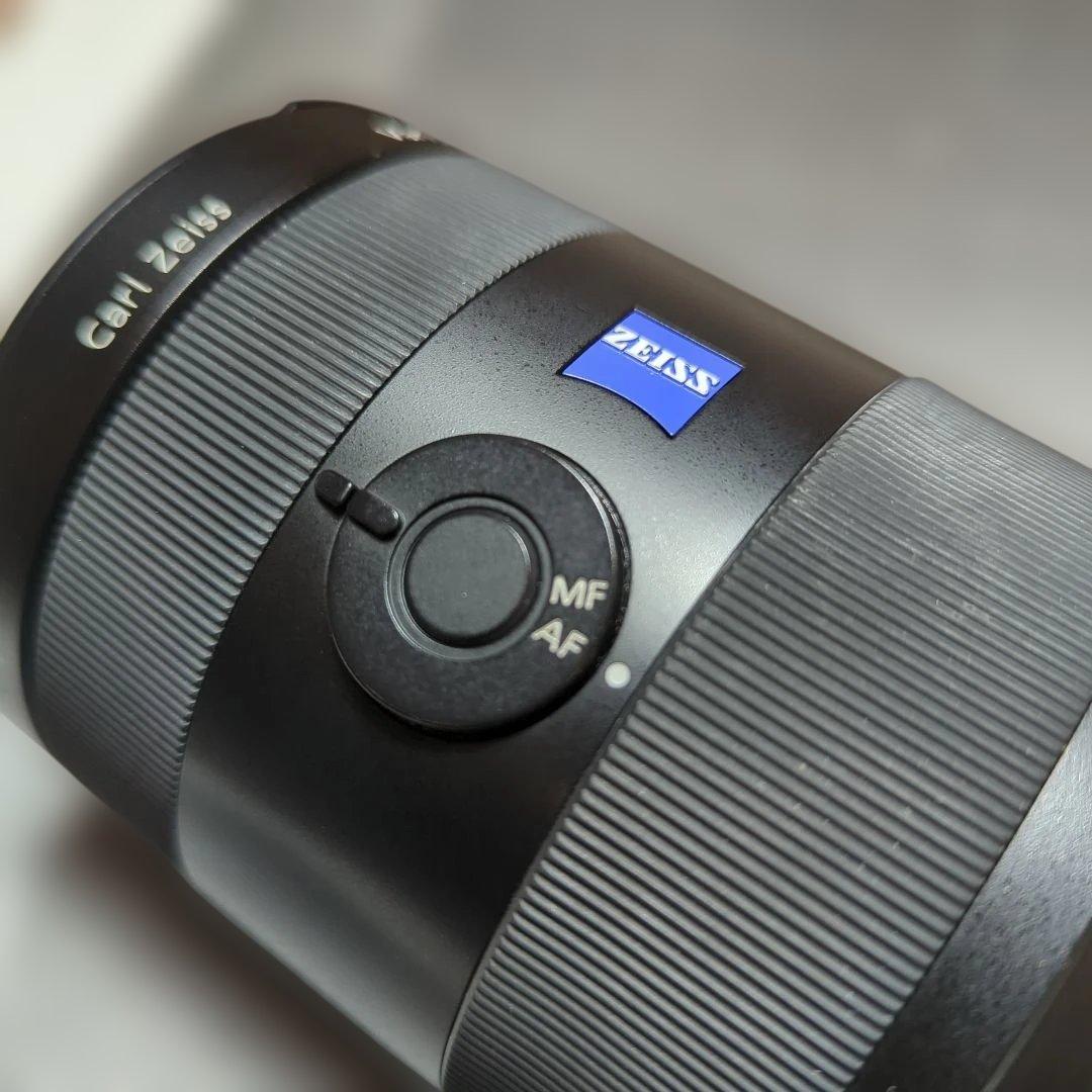 SONY Vario-Tessar 24-70mm f/2.8 ZAズームレンズ