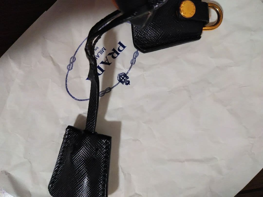 PRADA サフィアーノ レザー ミニバッグ チェーンショルダーバッグ