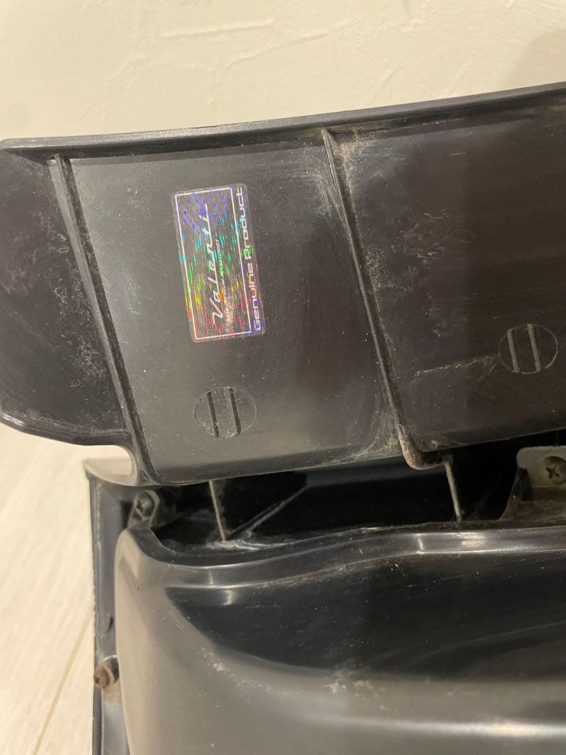 ヴァレンティ　プリウスα スモークLEDテール　かいかい