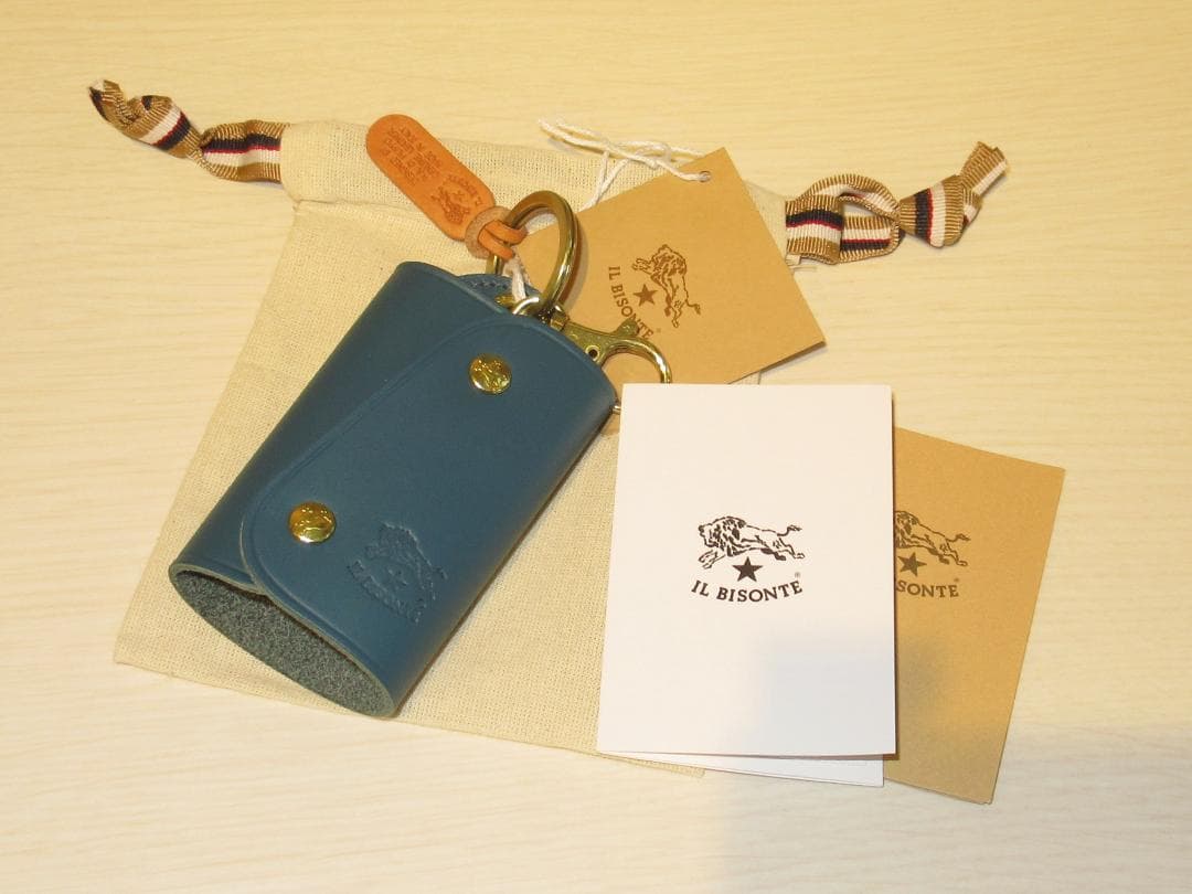 【新品・タグ付き】　イルビゾンテ限定カラーキーケース　(フォレストグリーン)