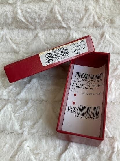 Salvatore Ferragamo　ヴァラ　リボンバレッタ