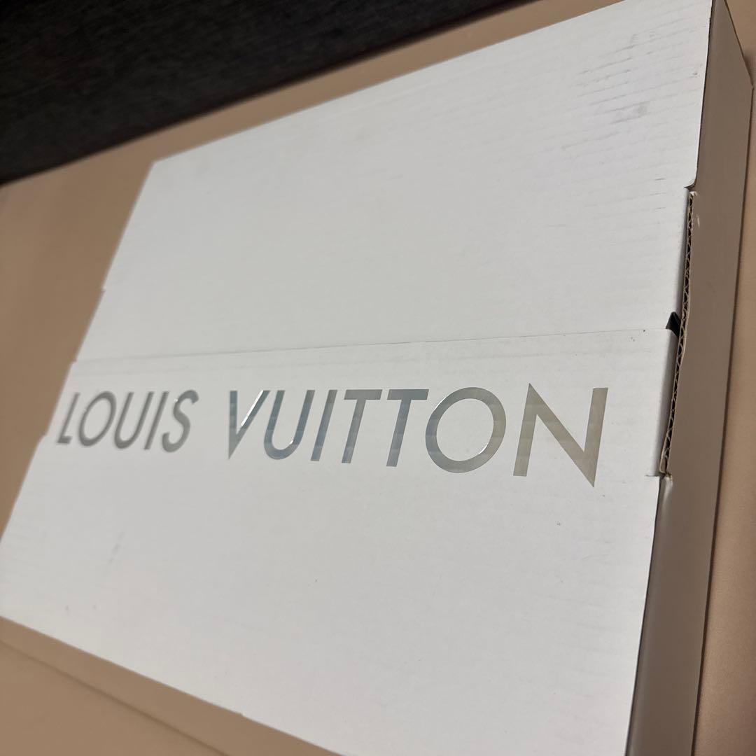 LOUIS VUITTON 華麗なる歴史 モダン・ラグジュアリーの誕生