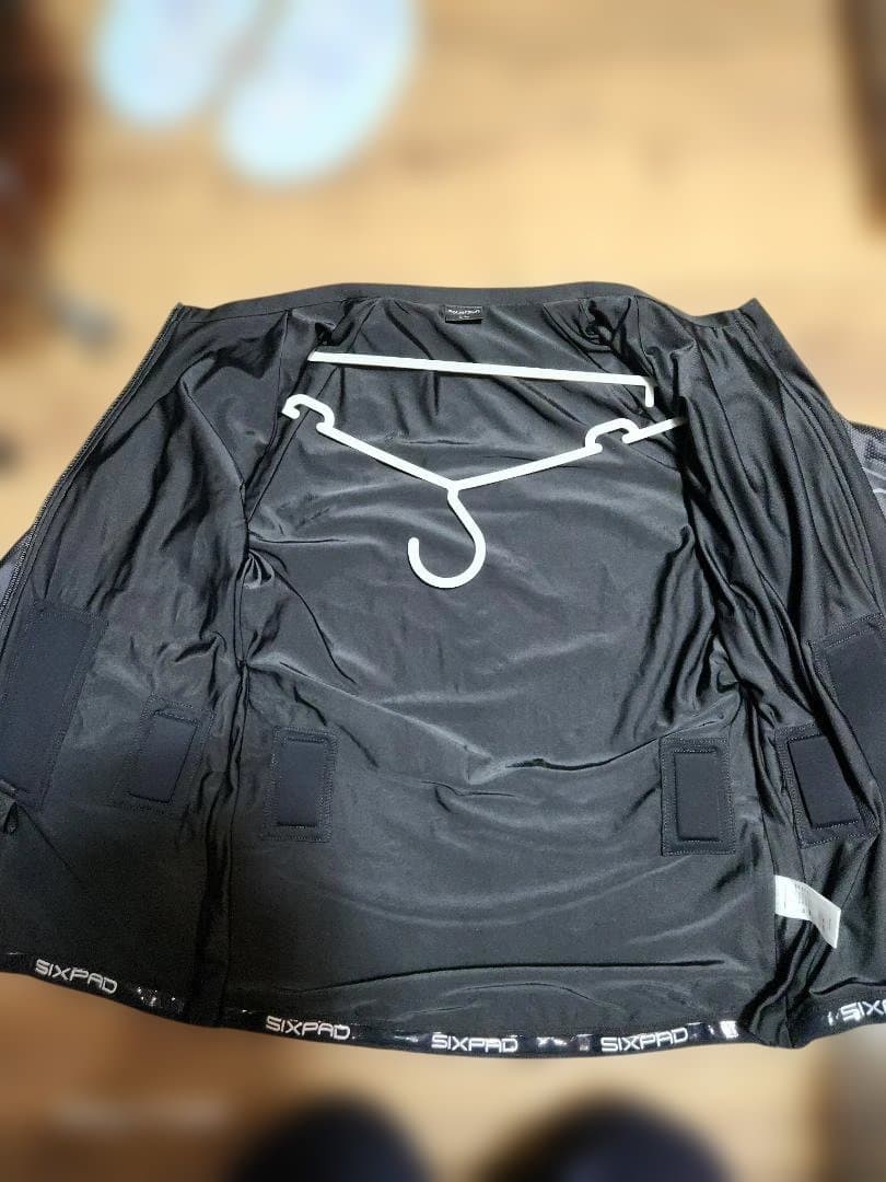 SIXPAD Powersuit 上 メンズ LL