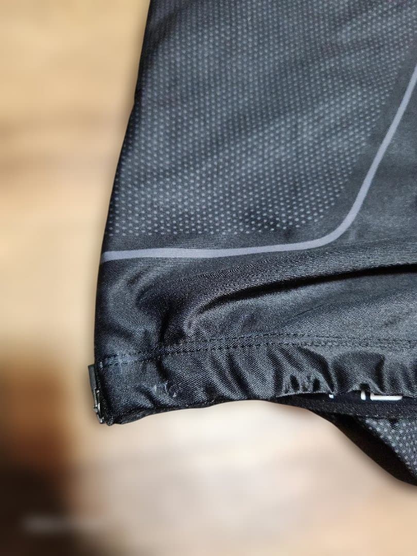 SIXPAD Powersuit 上 メンズ LL