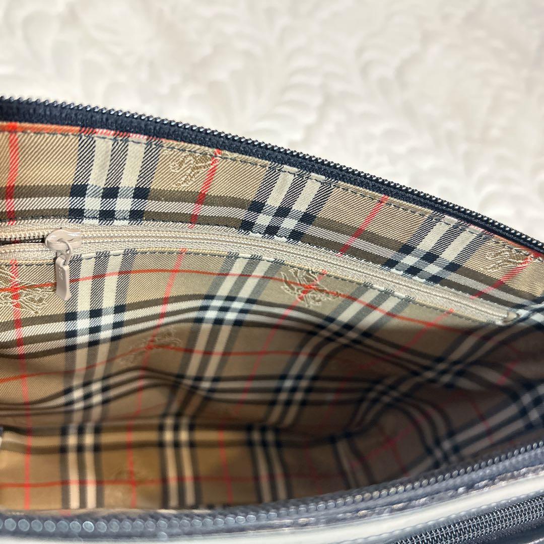 バーバリー　ショルダーバッグ　ノバチェック　肩がけ　レザー　キャンバス　ブラック