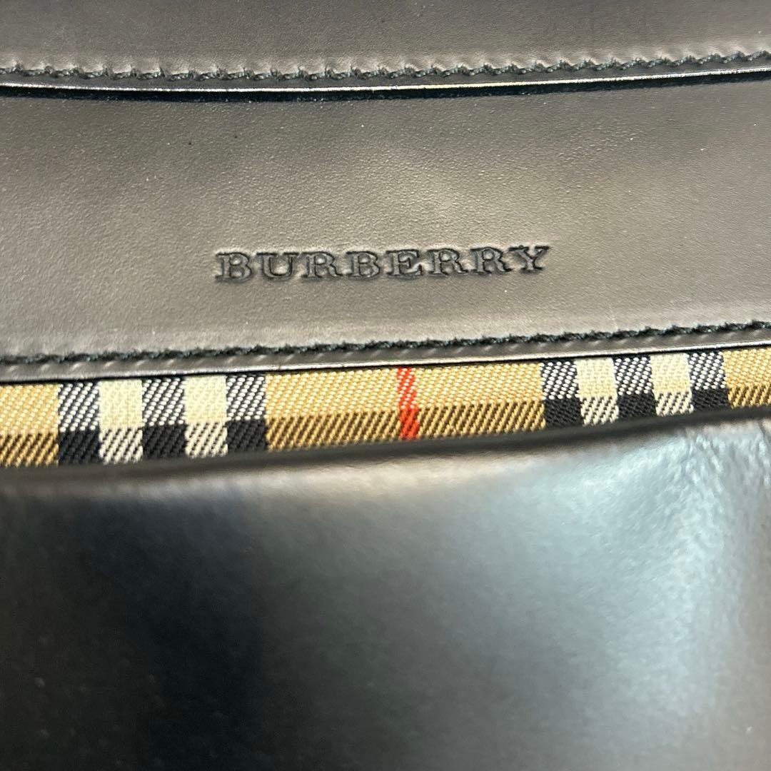 バーバリー　ショルダーバッグ　ノバチェック　肩がけ　レザー　キャンバス　ブラック