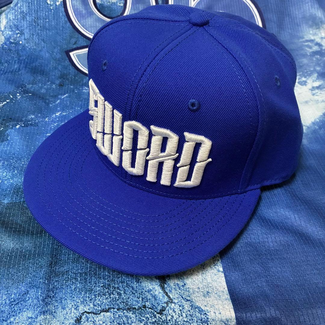 横浜DeNAベイスターズ　バウアー　BAUER OUTAGE　キャップ　ソード