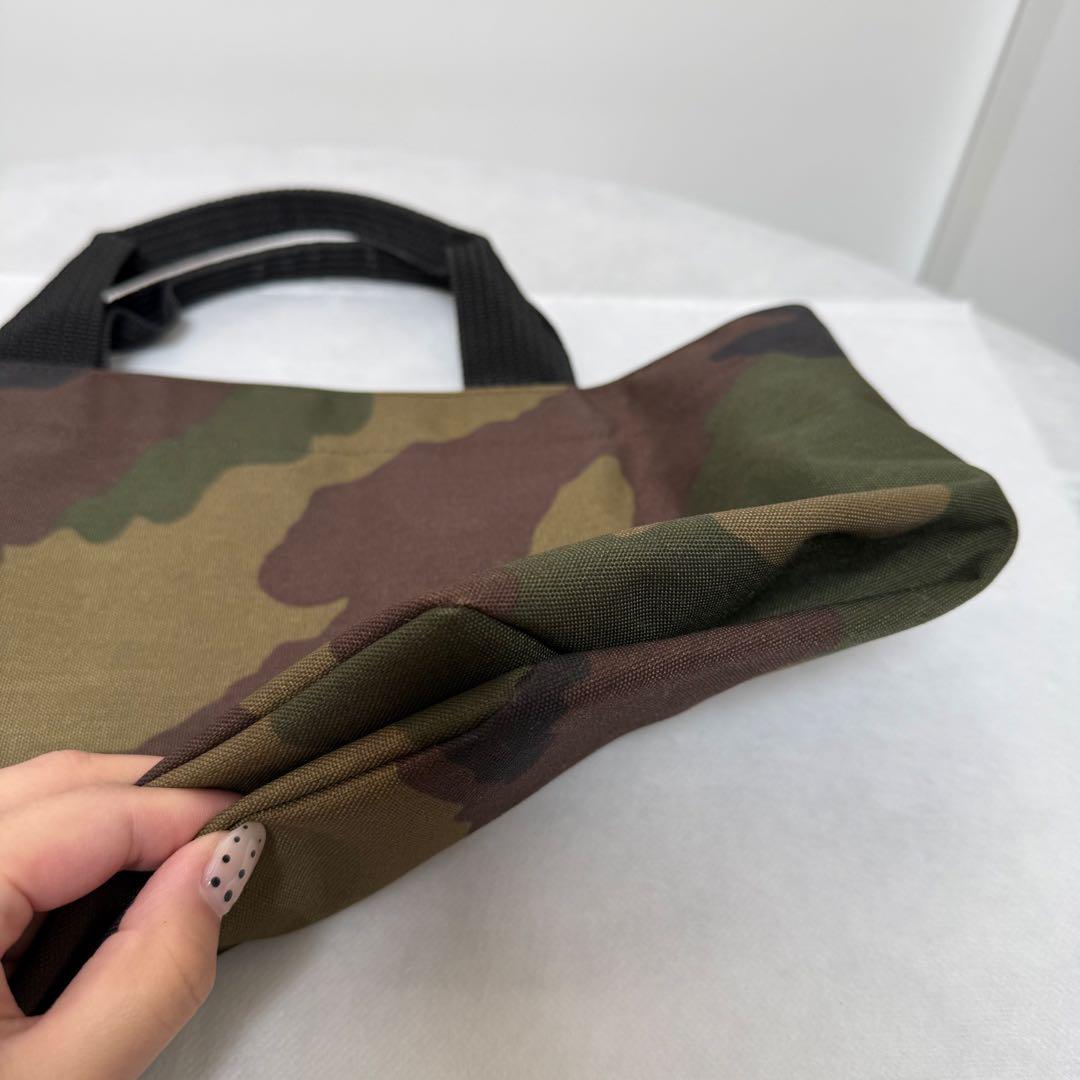 美品 エルベシャプリエ 1027Wカモフラージュ ナイロン舟型トートM　迷彩