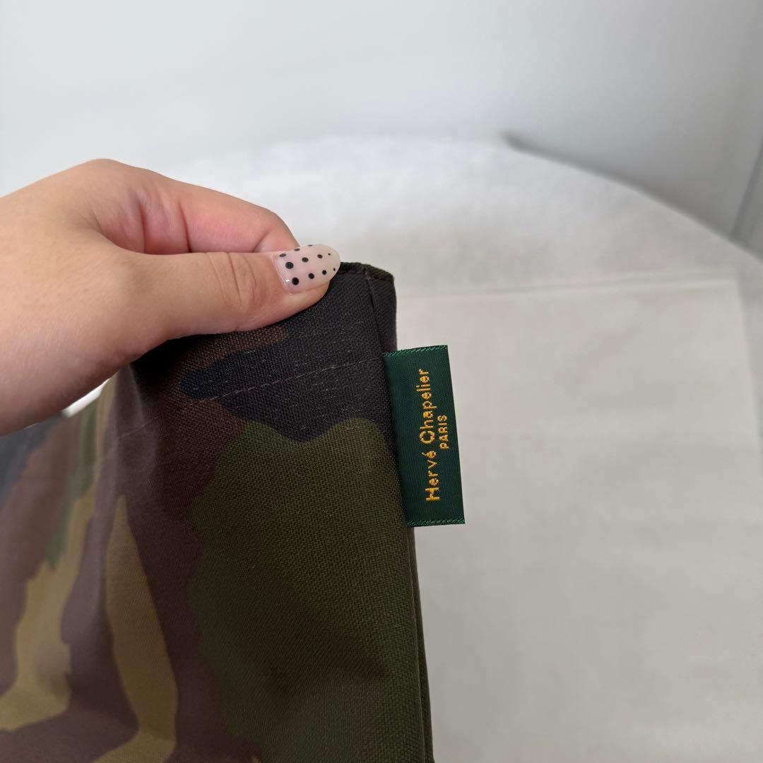 美品 エルベシャプリエ 1027Wカモフラージュ ナイロン舟型トートM　迷彩