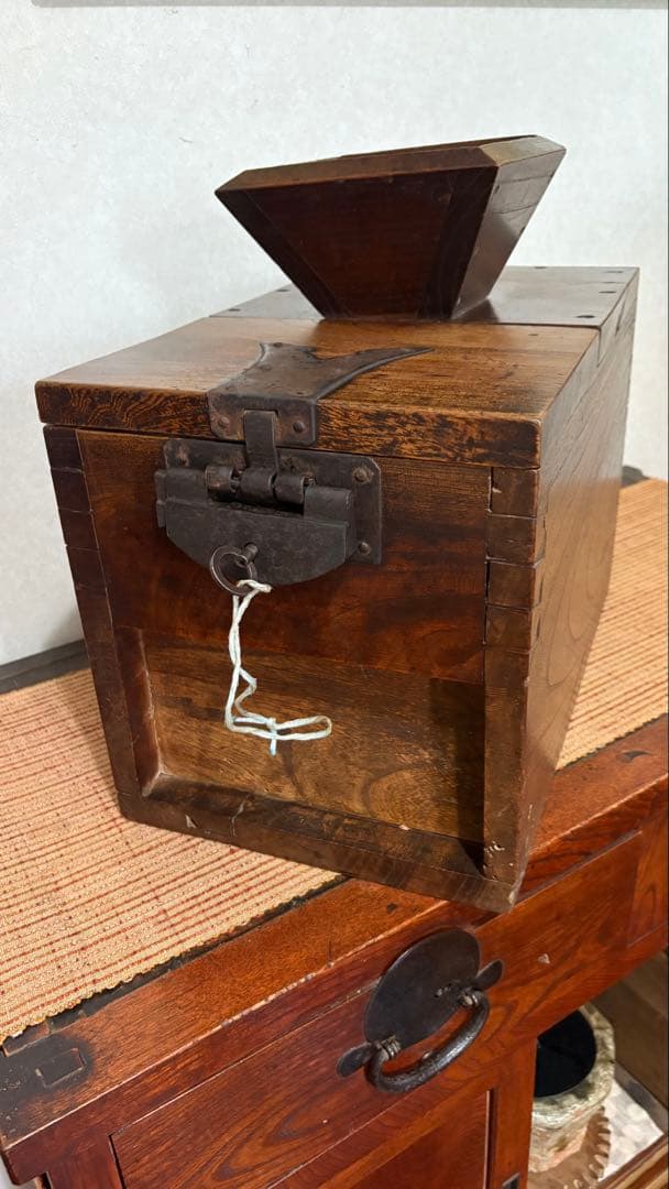 古民具　古道具　銭箱　金庫　帳場箪笥　 江戸時代後期　骨董品　錠前付ジャンク品