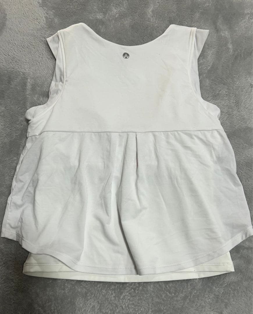 【新品未使用】【SUKALA】ショートフレアタンクトップ　ホワイト　Sサイズ
