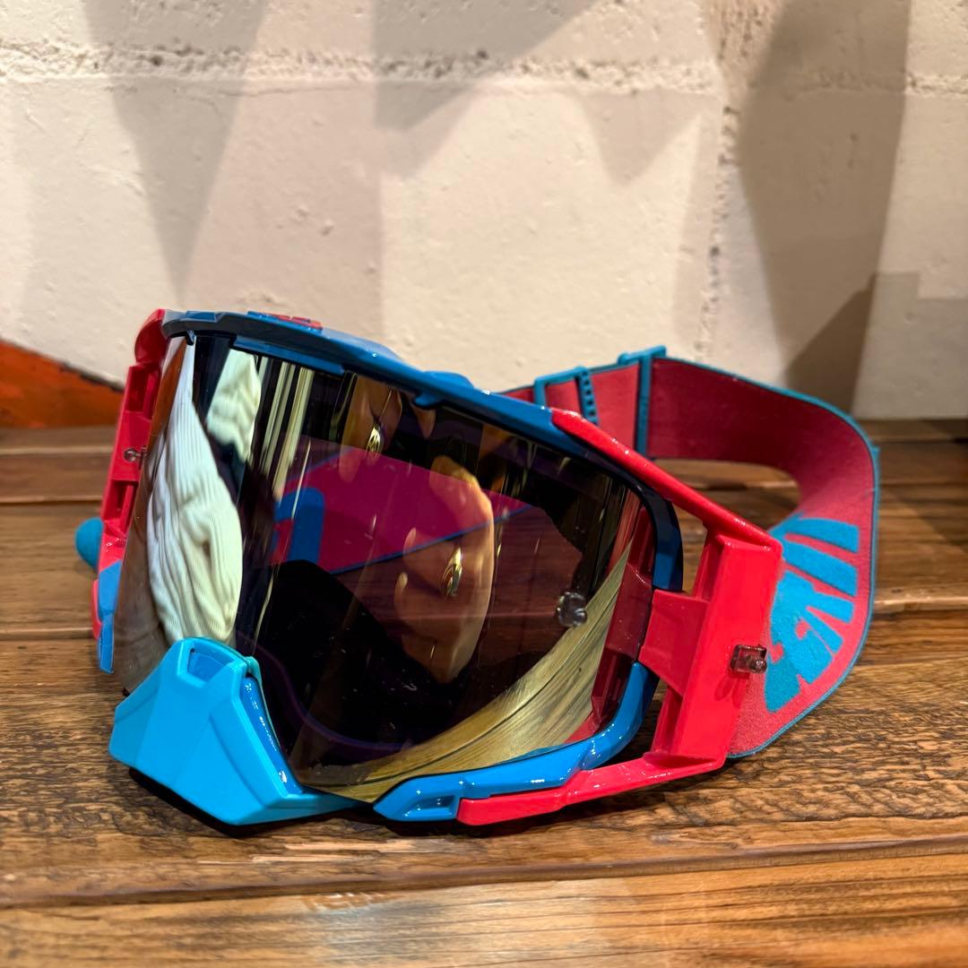 HJC オフロードヘルメット オフロードバイク ブルー　TONA Ｍ