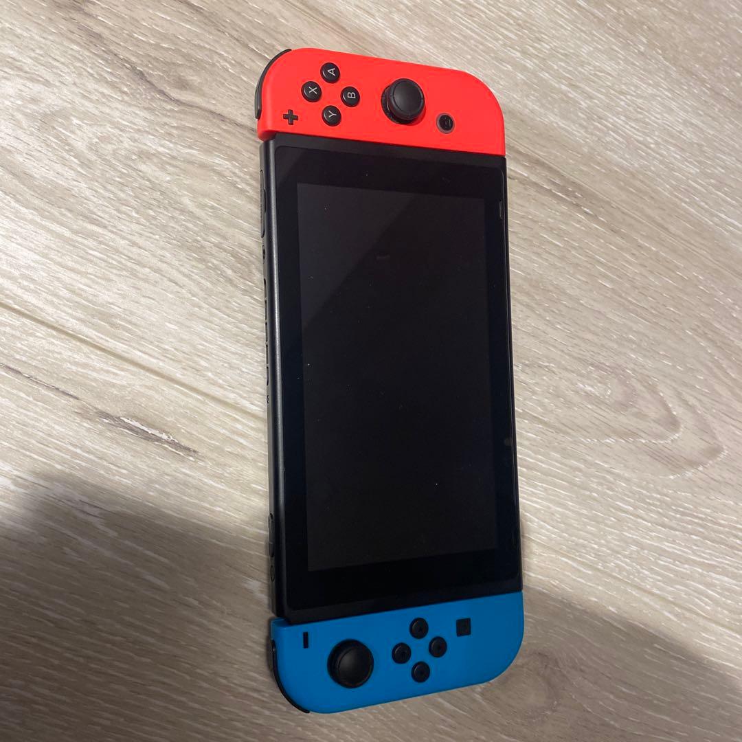 Nintendo Switch 赤/青