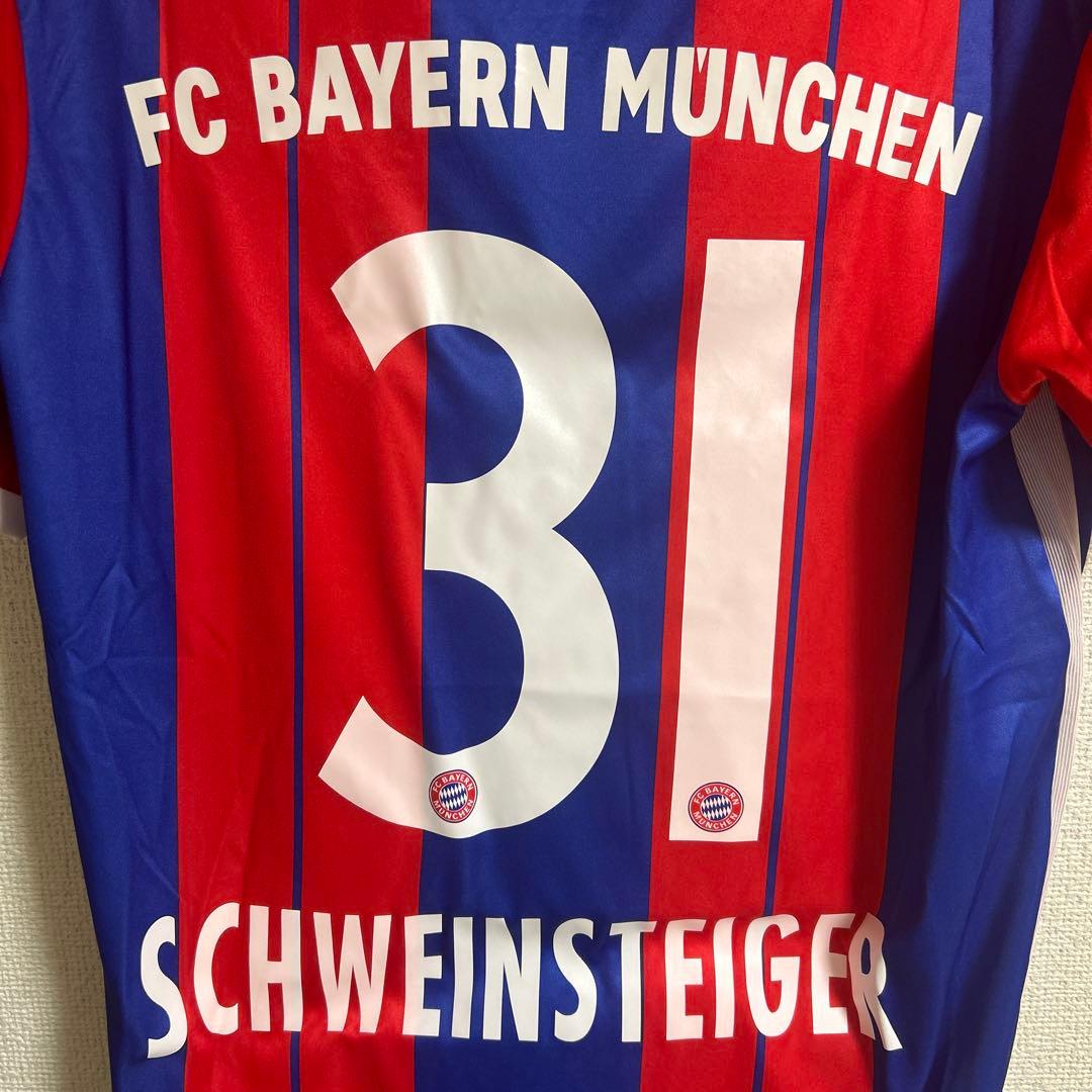新品　バイエルンミュンヘン 2014/15 ユニフォーム　シュバインシュタイガー