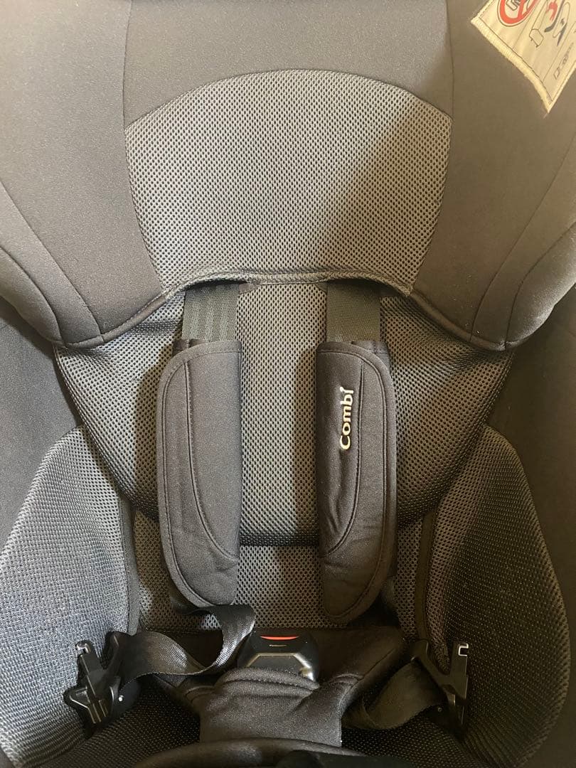 【美品】Combi ホワイトレーベルクルムーヴ スマート ISOFIX