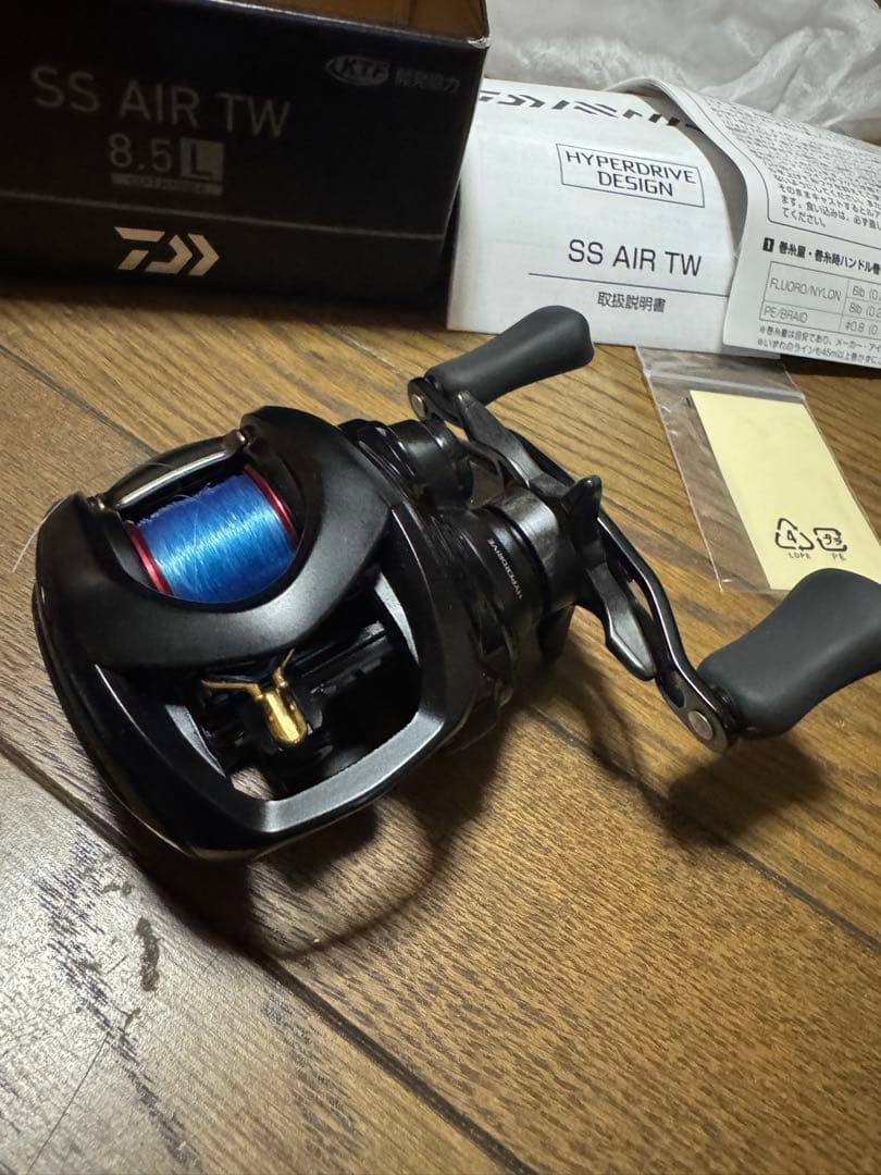 D*D様 23 SS AIR TW 8.5L 美品　Daiwa ベイトフィネス