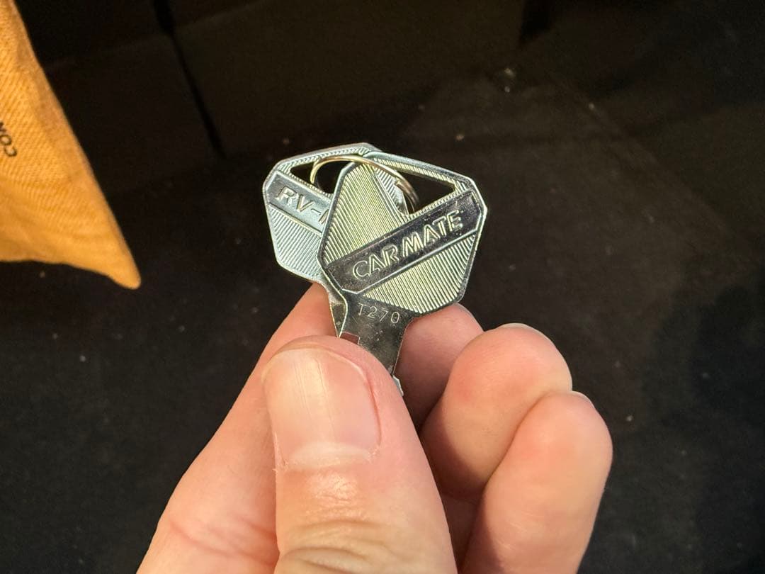 INNO ヴェゼルRU1フラッシュレール付き車　ルーフ一式