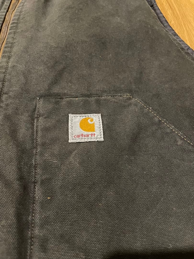 Carhartt ダック生地　ブラック ダウンベスト 2XL カーハート