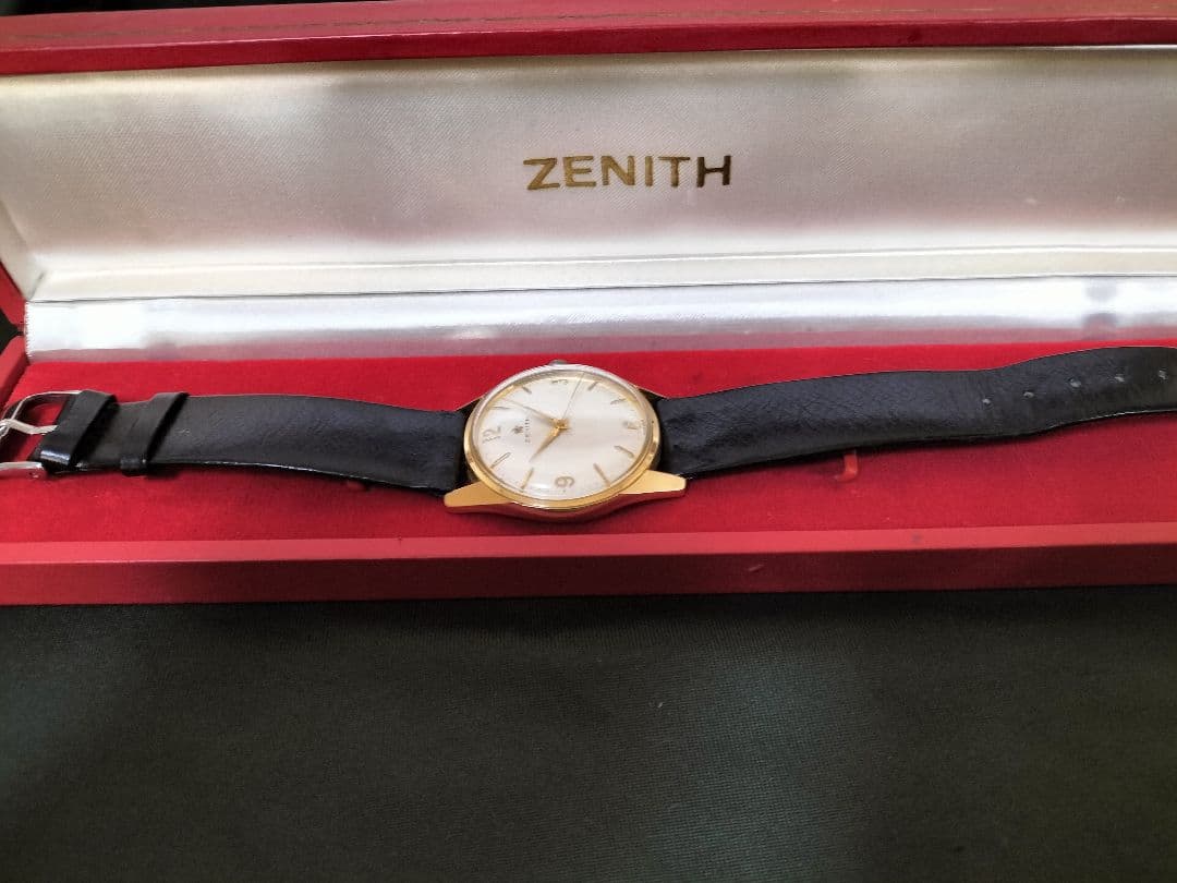 ゼニス ヴィンテージ手巻き時計 メンズ　ZENITHベルトBOX付き稼働中