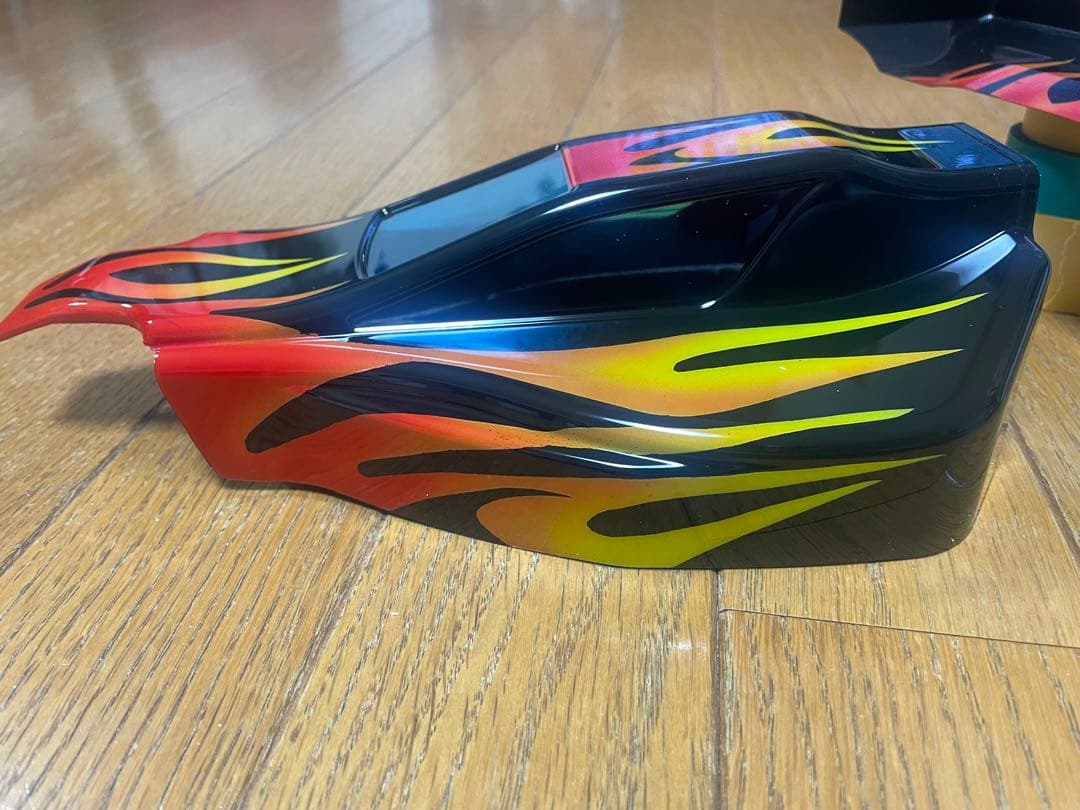 DT 02 サンドバイパー　タミヤ新品塗装済ボディ フレア