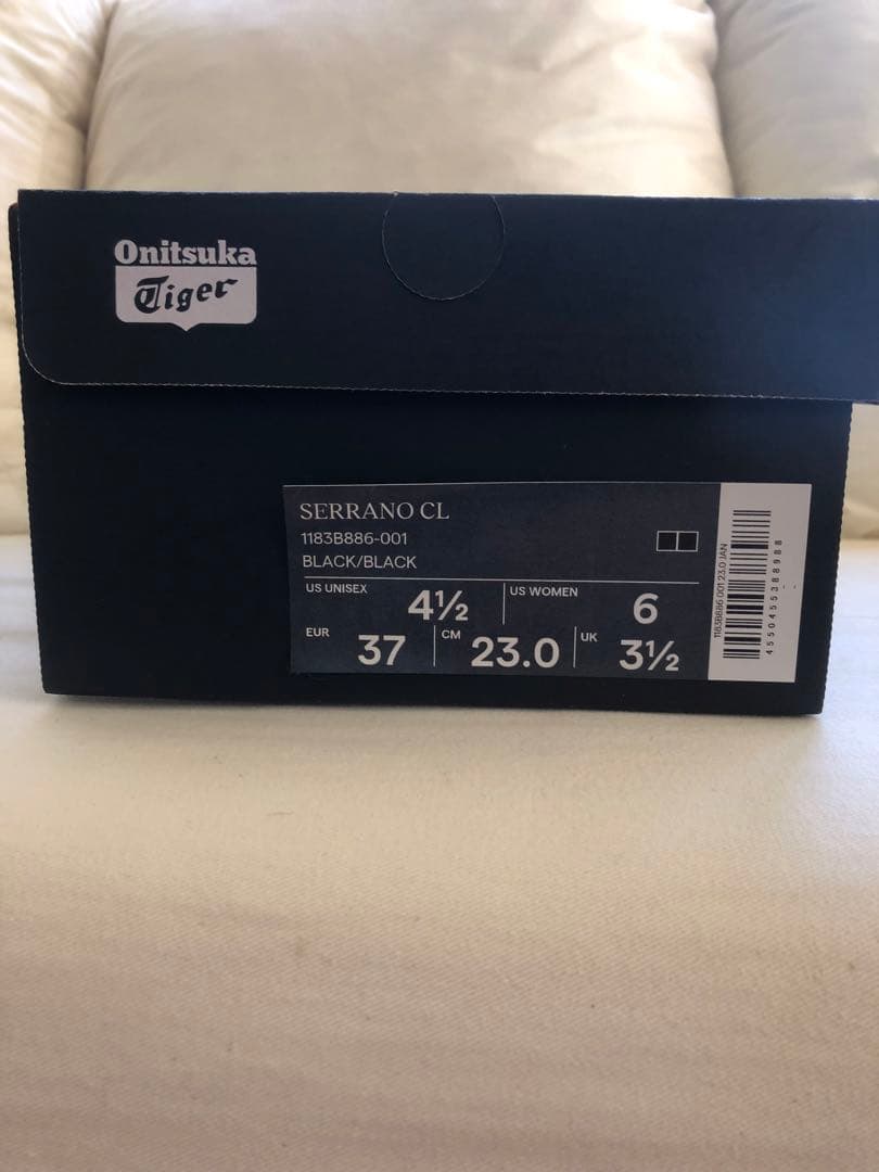 新品未使用！Onitsuka Tiger SERRANO CL ブラック/37