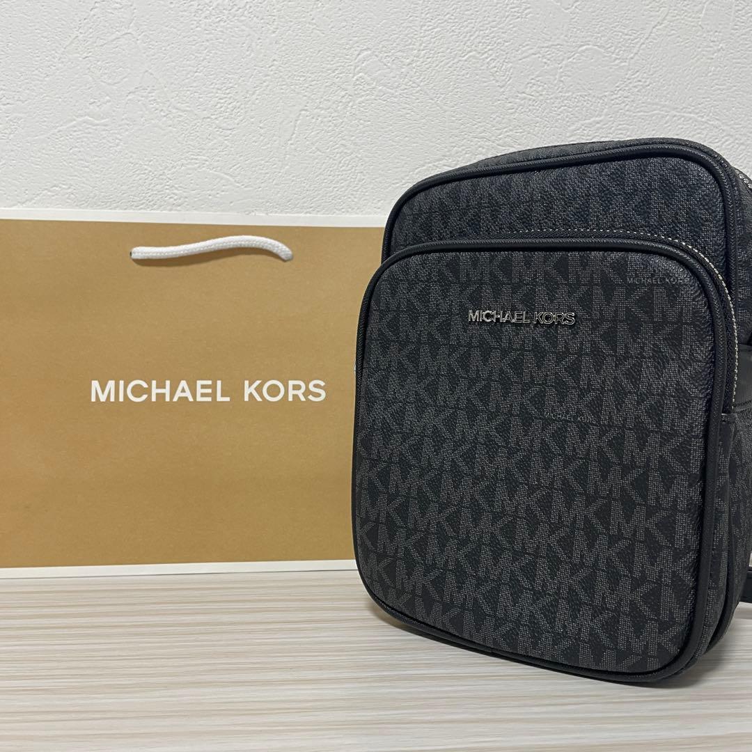 早い者勝ち！訳あり新品 MICHAEL KORS ショルダーバッグ ブラック