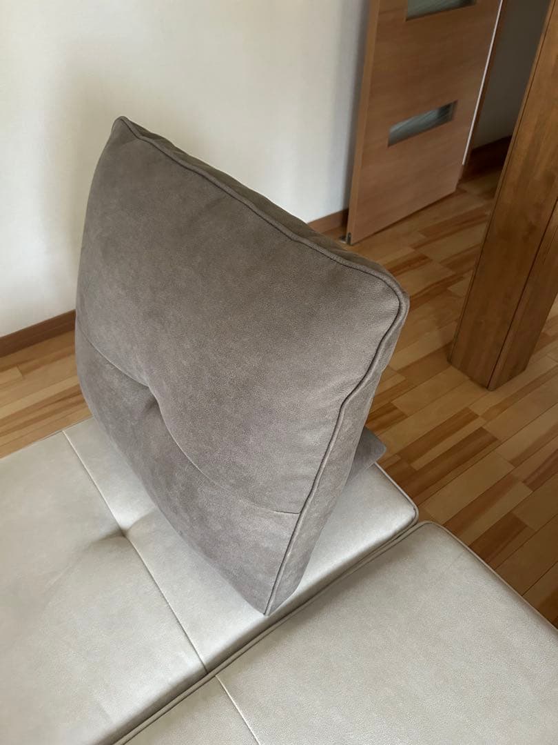 アルフレード 背当てクッション 座椅子 ヨーロピアングレー レザーテックス