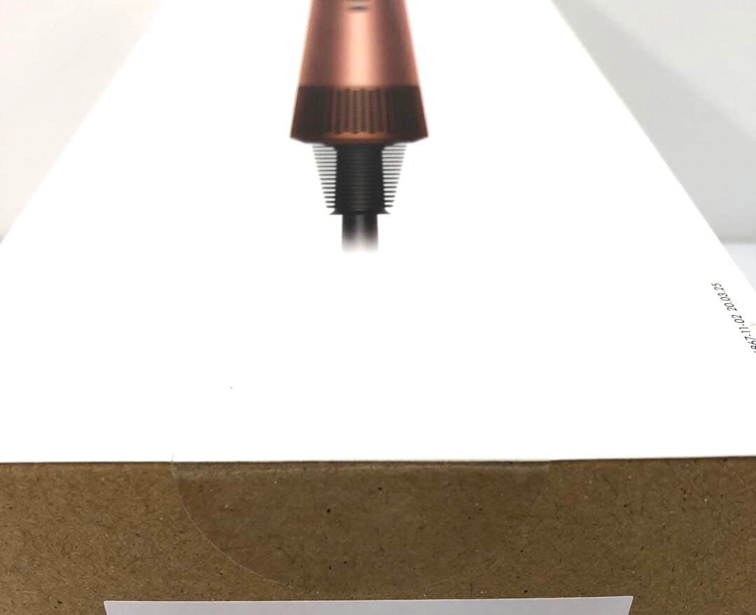 ダイソンsupersonic nural shineヘアドライヤー