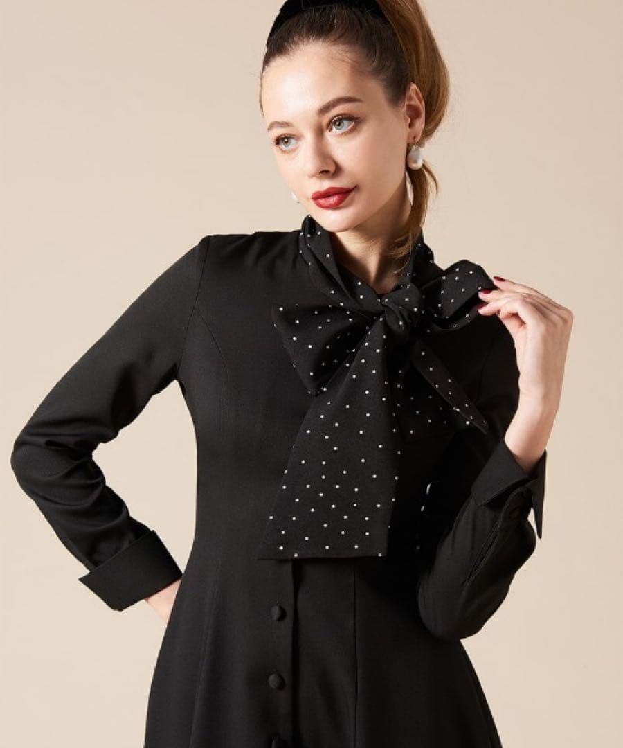 ドットボータイ　ダブルクロスワンピース