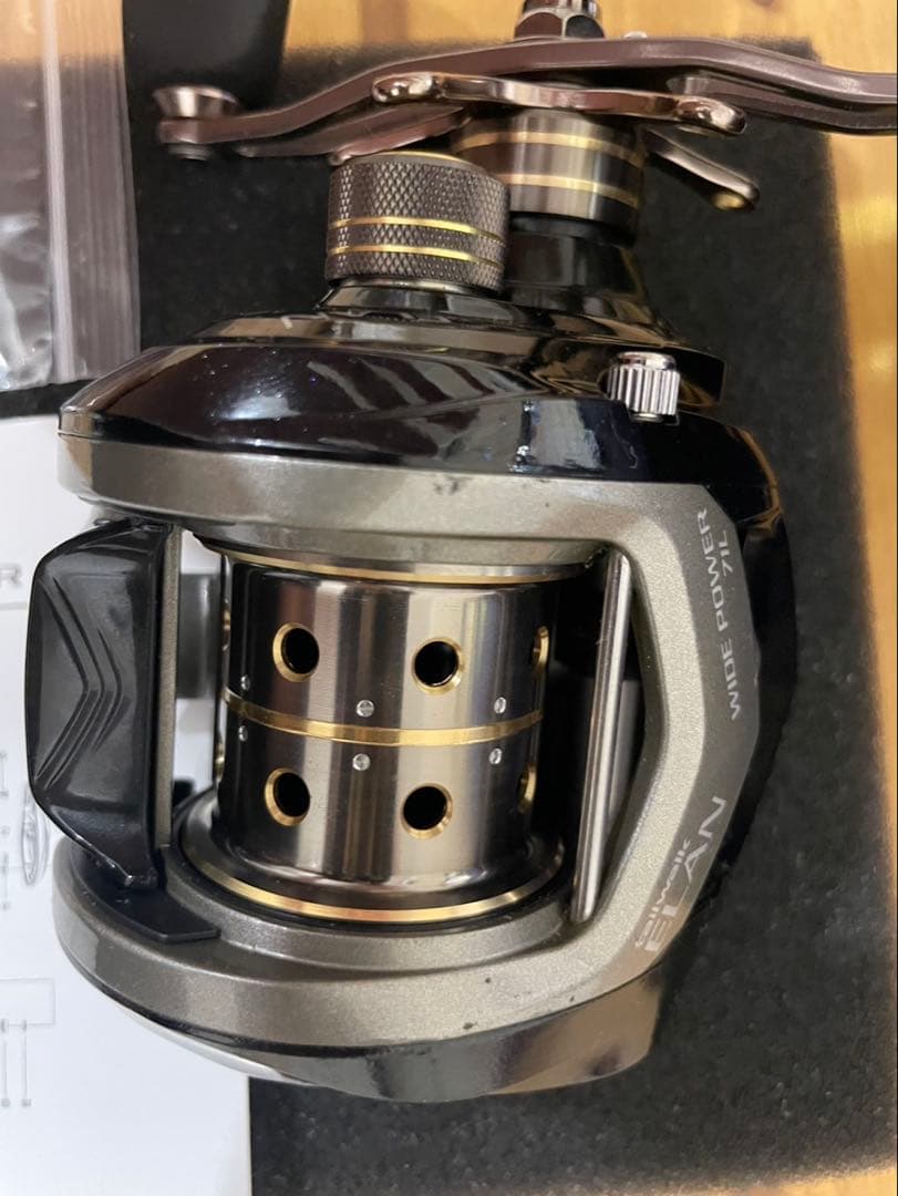 エラン WIDE POWER 71L ベイトリール　テイルウォーク