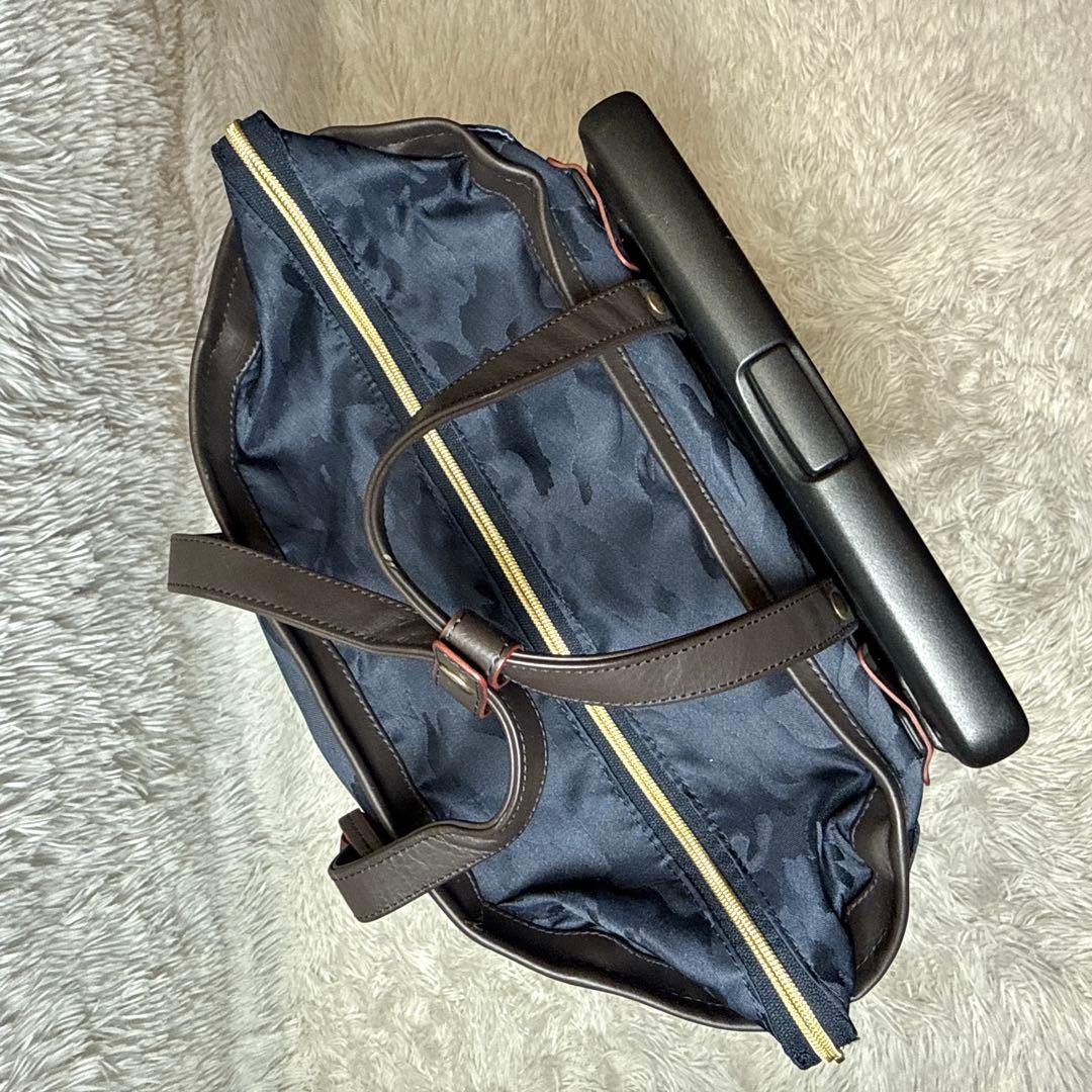 美品✨スワニー　迷彩柄　キャリーケース　車輪ストッパー付 トートバッグ 四輪